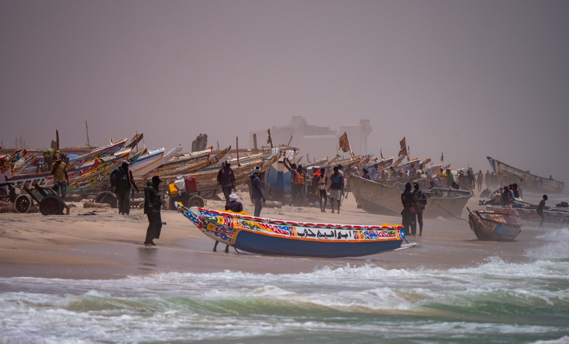 Рибарско пристанище в Мавритания