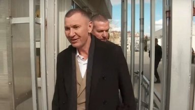 Никога нито аз нито който и да е от моите