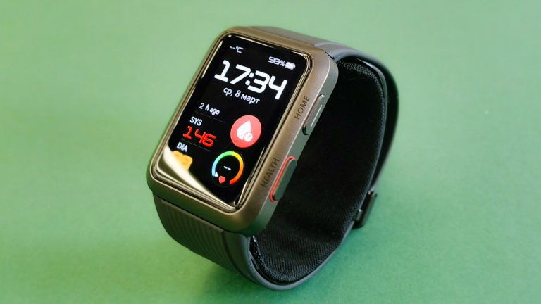 Huawei Watch D: Смарт часовникът, който може да спаси живота ви