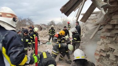 Поне шест часа тази нощ продължи обстрелът на различни региони