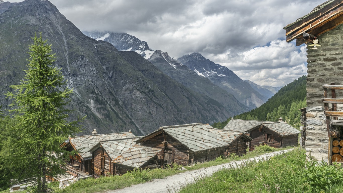 Каква тайна пази най-старото селце в Алпите?