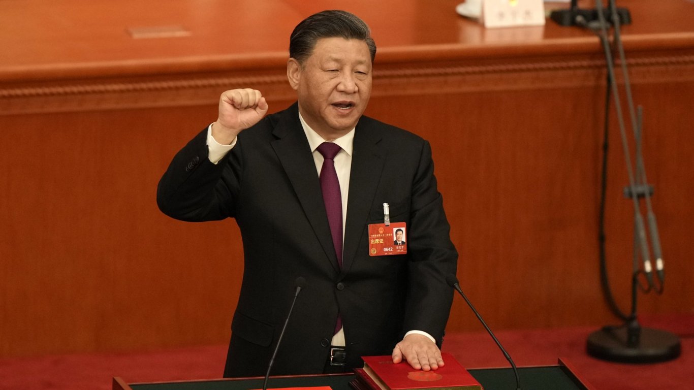 Си Цзинпин се зарече, че няма да позволи на никого "да отделя Тайван от Китай" 