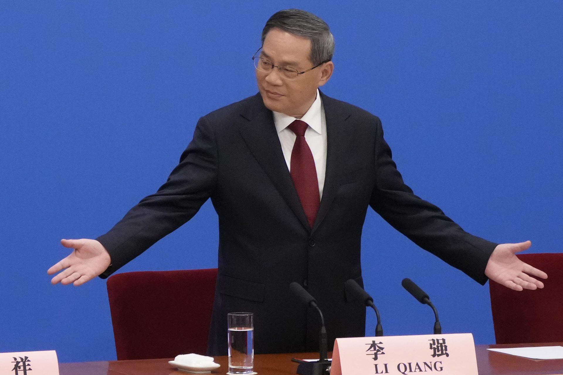 Новият премиер на Китай Ли Цян ще се сблъска с куп предизвикателства