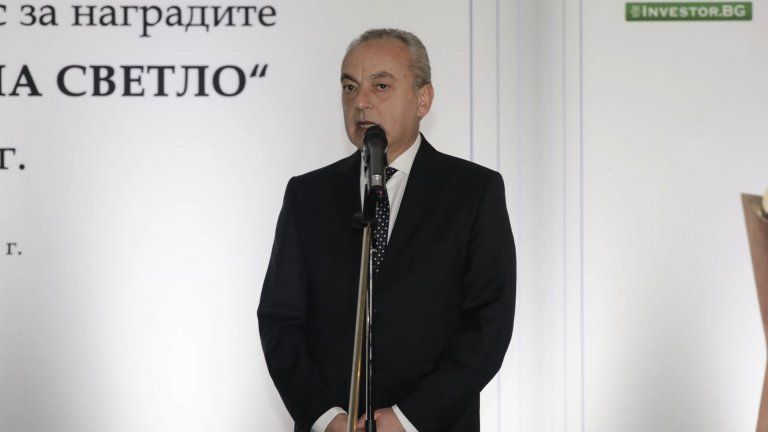 Гълъб Донев: Няма да има таван на цените, а на надценките 