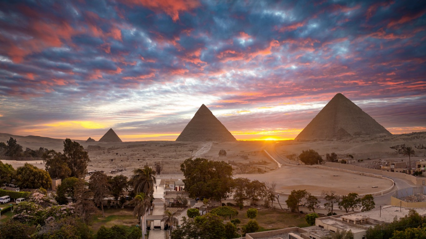 Пирамидите в Гиза: Създадени, за да устоят на вечността