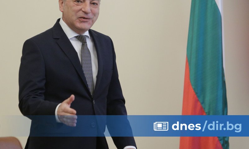 Двамата разговаряха по време на приема, даван от краля и