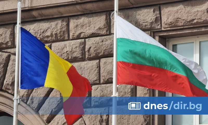 Срещата между двамата министри се е състояла в кулоарите на