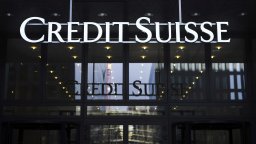 Швейцарският парламент даде зелена светлина за разследване на краха на Credit Suisse