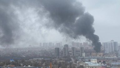 Експлозия и голям пожар в централа на руските служби в Ростов на Дон (видео)