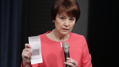 На две или три места са допуснати избирателите да гласуват