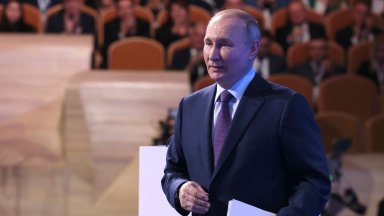 Путин настоя руските милиардери да изберат патриотизма пред лесните печалби