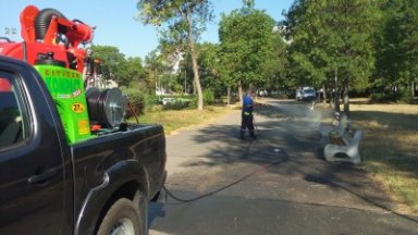 Поради задържалите се продължително време високи температури за месеца както