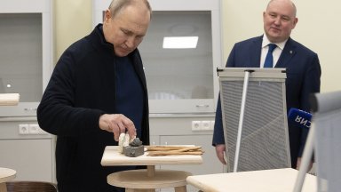 Президентът на Русия Владимир Путин ще трябва да очаква арест