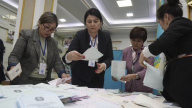 Управляващата партия Аманат в Казахстан спечели 53 46 от гласовете на