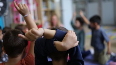 Майка на четиригодишно момиченце от Враца твърди че с детето