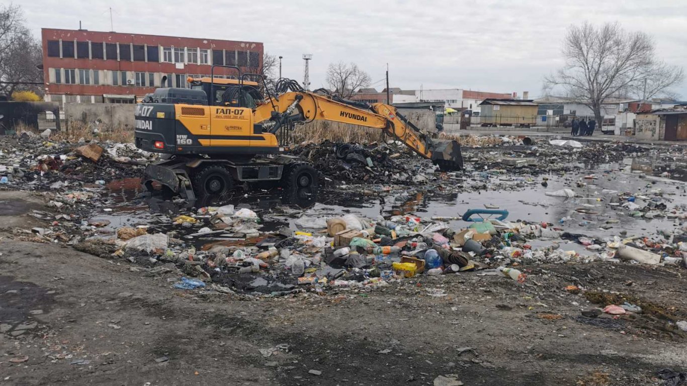 Над 140 тона отпадъци от нерегламентирани сметища събра „Чистота“ в район "Северен"