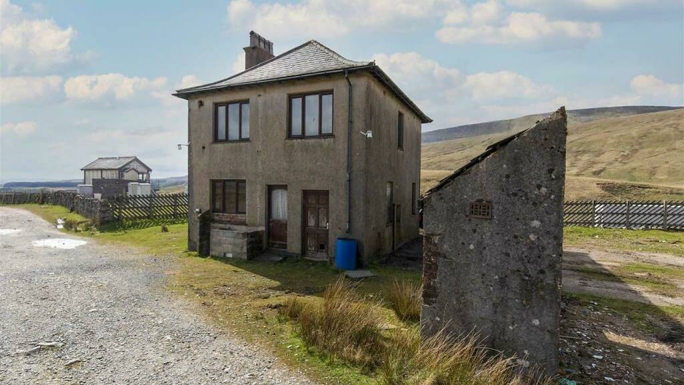 Най-самотният дом в Обединеното кралство търси собственици 