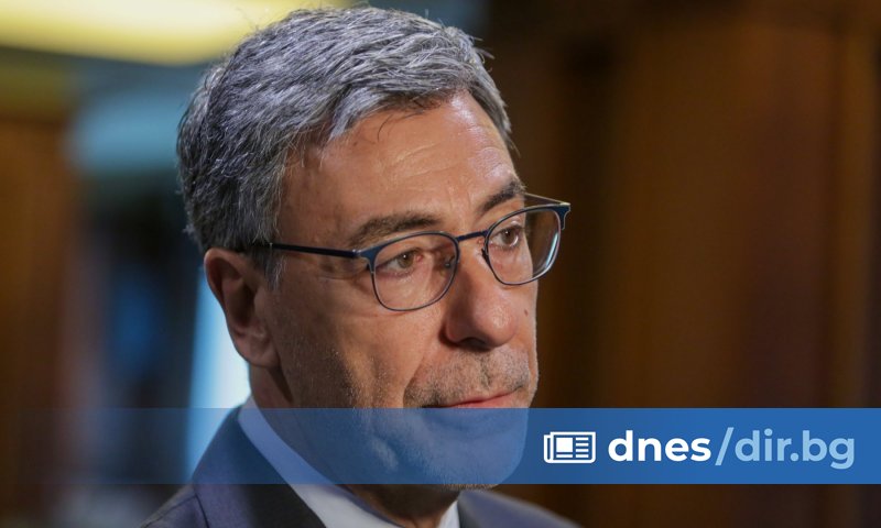 Според него този ВСС, който по думите му е с