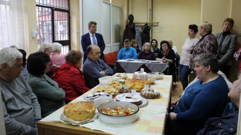 Съюзът на слепите в Русе проведе кулинарен конкурс