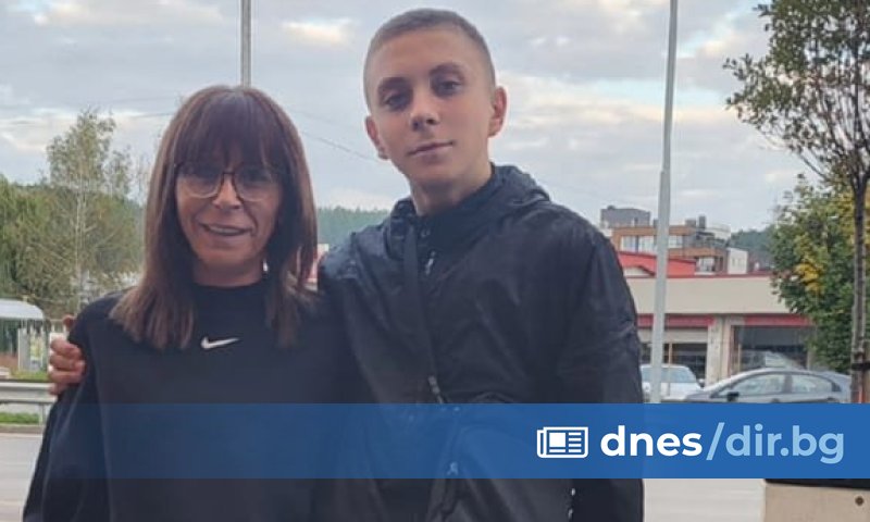 15-годишно момче от Перник се нуждае спешно от средства за