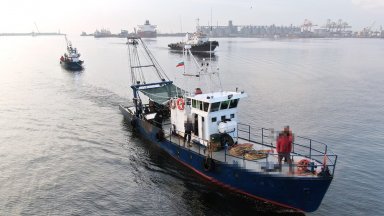 България се усъмни в законността на задържането на риболовните кораби