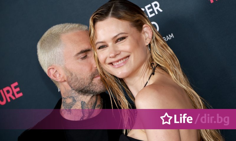 Съпругата на фронтменът на "Maroon 5" Адам Левин показа сладка снимка на бебе номер 3