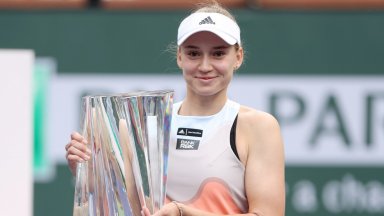 Рибакина дари 77 хиляди долара на млади тенисистки в Казахстан