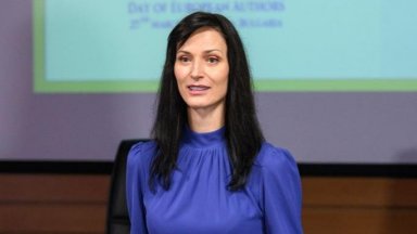 Скрийншот Facebook La Tribune Черните кутии са алгоритми които решават какво