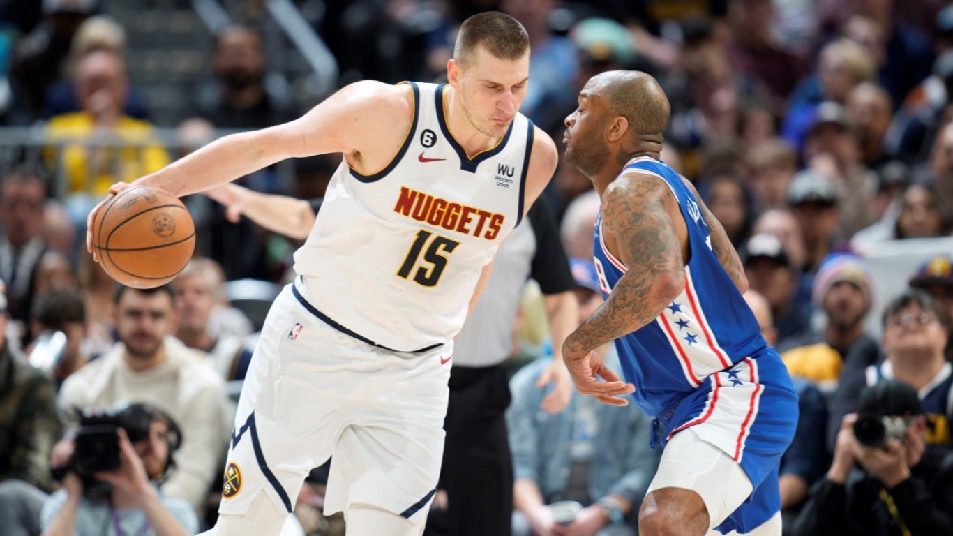 Вечерта в НБА: Йокич записа рутинен дабъл-дабъл, но радостта бе за „джазмените“