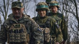 "За няколко седмици от ротата остана по-малко от взвод". Украински военни разказват за за Бахмут