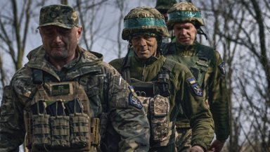 "За няколко седмици от ротата остана по-малко от взвод". Украински военни разказват за Бахмут