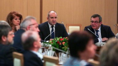 Той изтъкна че не се повдига темата за издигането на