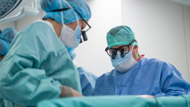 снимка Галин Гетов Екипът на д р Асен Келчев използва и