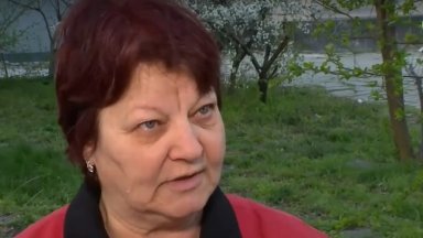 Инцидентът стана около 11 30 часа на улица Петър Шилев в