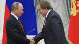 Швейцария осъди банкери, помогнали на приятел на Путин да открие банкови сметки