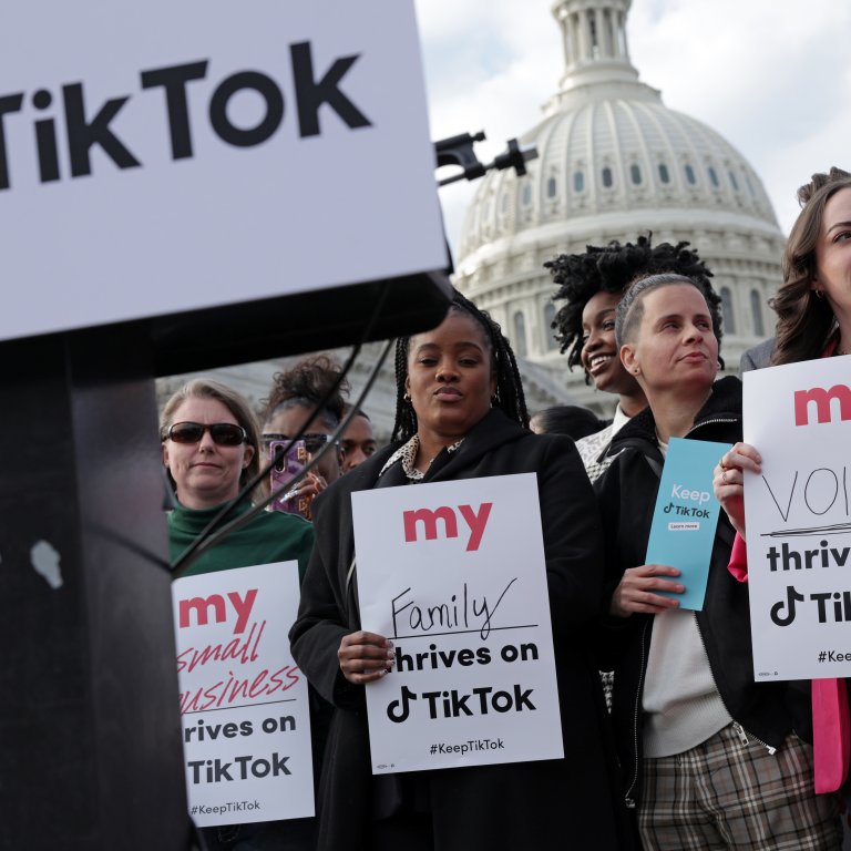 Геополитика и социални мрежи - епично-комичната битка за забрана на Tik Tok в САЩ 