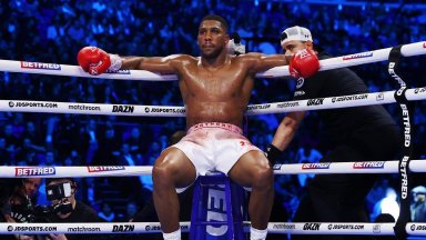 "Ще го нокаутира с члена си". Фюри-старши прогнозира Джошуа - Пол