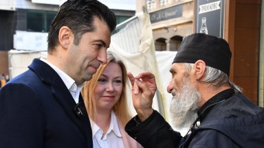 Снимка БТА Искам третата ми дъщеричка да може да се