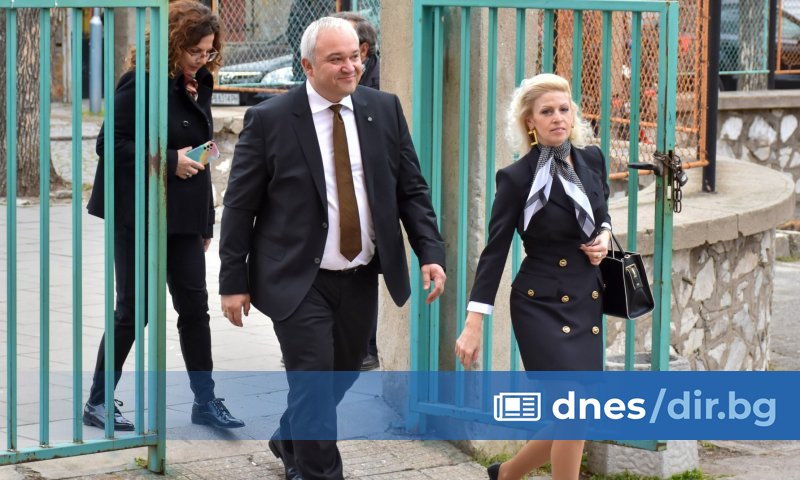 По думите му през нощта не е имало никакви произшествия,