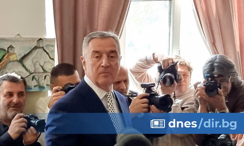 Милатович печели с 60 процента, докато за Джуканович са гласували