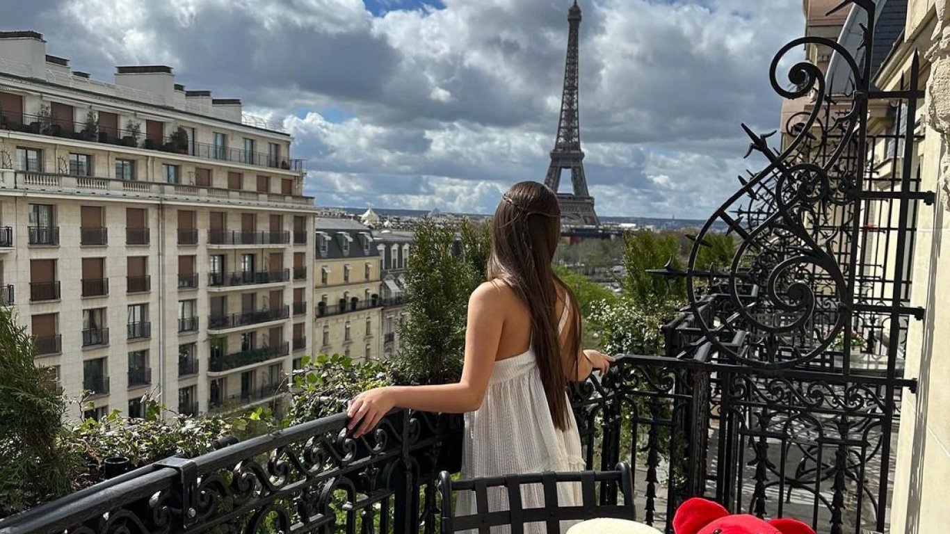 Дъщерята на Николета посрещна рождения си ден в Париж със специална изненада от Неймар