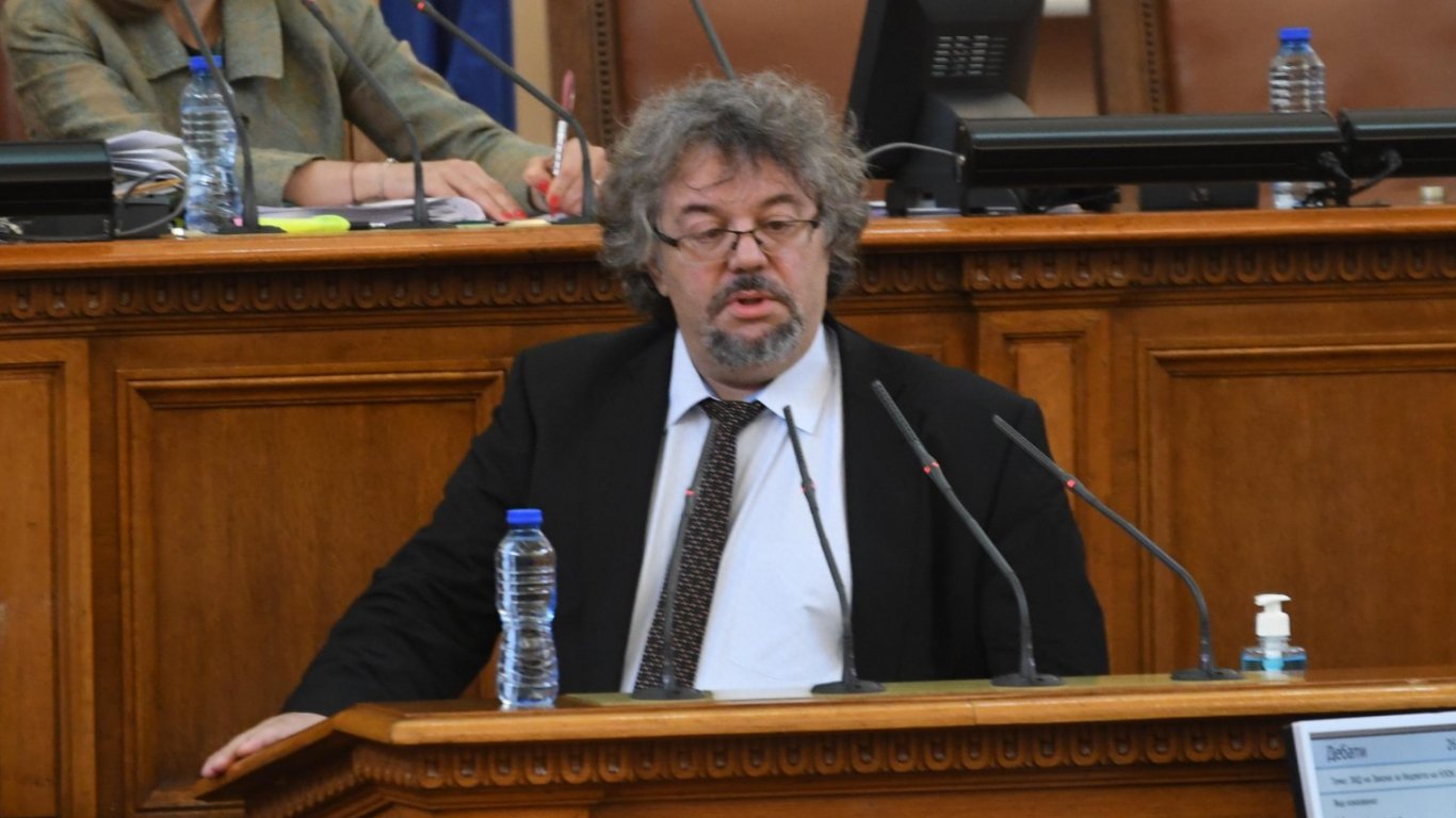 Манол Пейков за резултата на ПП-ДБ: Не е добър, трябваше да сме първи 