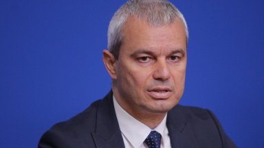 До тази сутрин партията е събрала 590 000 хил подписа