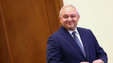 Аз не слушам записи добил съм информация предприел съм съответните