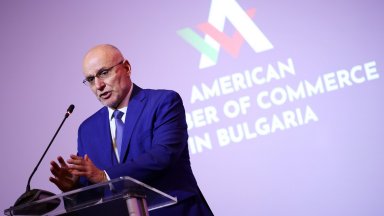 Димитър Радев: България все още не се намира в лоша позиция за присъединяването към еврозоната