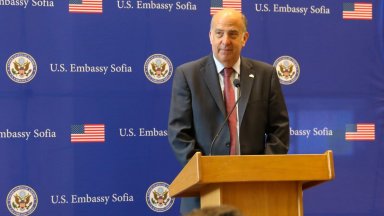 Днес утвърденият от Сената нов посланик на САЩ в България