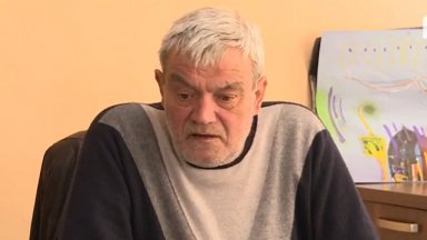 Детето е родено на 11 март след което е изписано