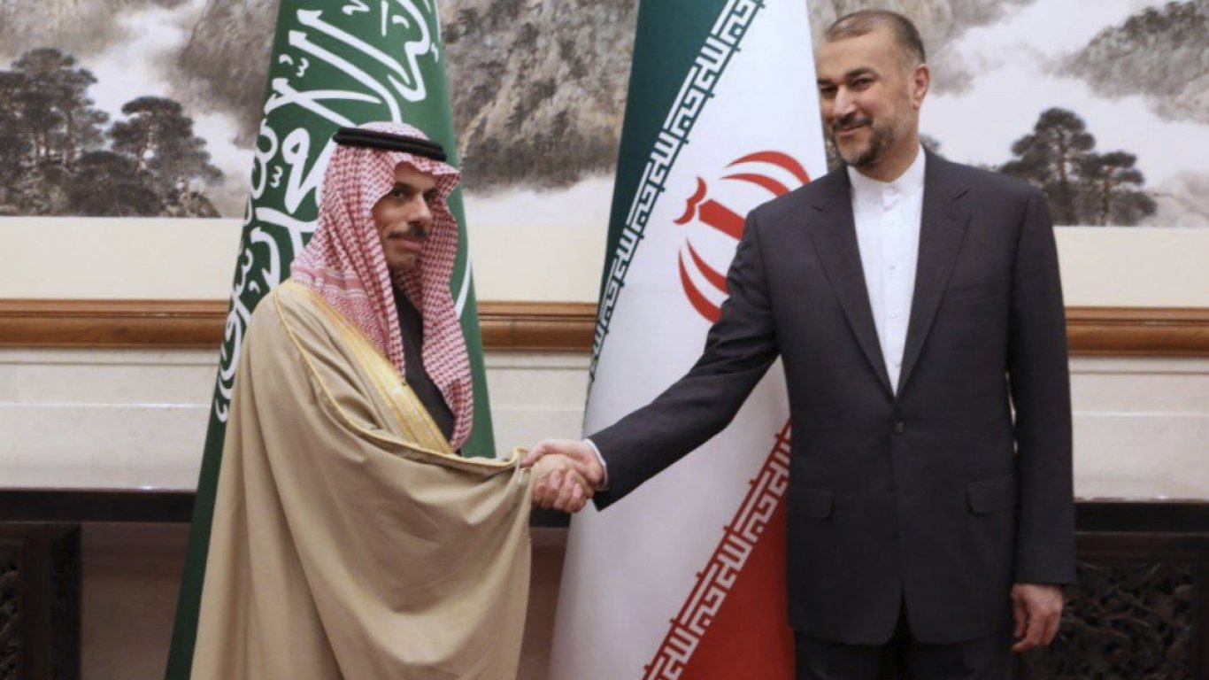 Саудитска делегация договаря в Техеран повторното отваряне на посолството 