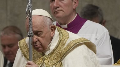 Снимка AP БТА Помогнете на възлюбения украински народ по пътя му