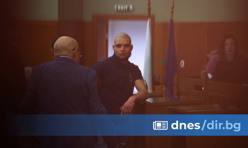 След като в края на октомври младежът даде интервю пред